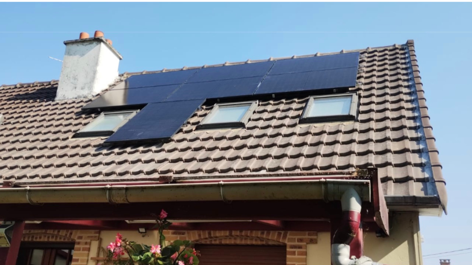 Pose de panneaux photovoltaïques dans les Hauts-de-France