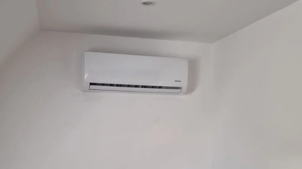 pose-d_une-climatisation-réversible-à-Avion- pose d'une climatisation réversible à Avion