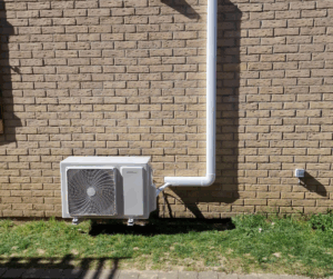 Unité extérieure de climatisation réversible sur Proville, Cambrai