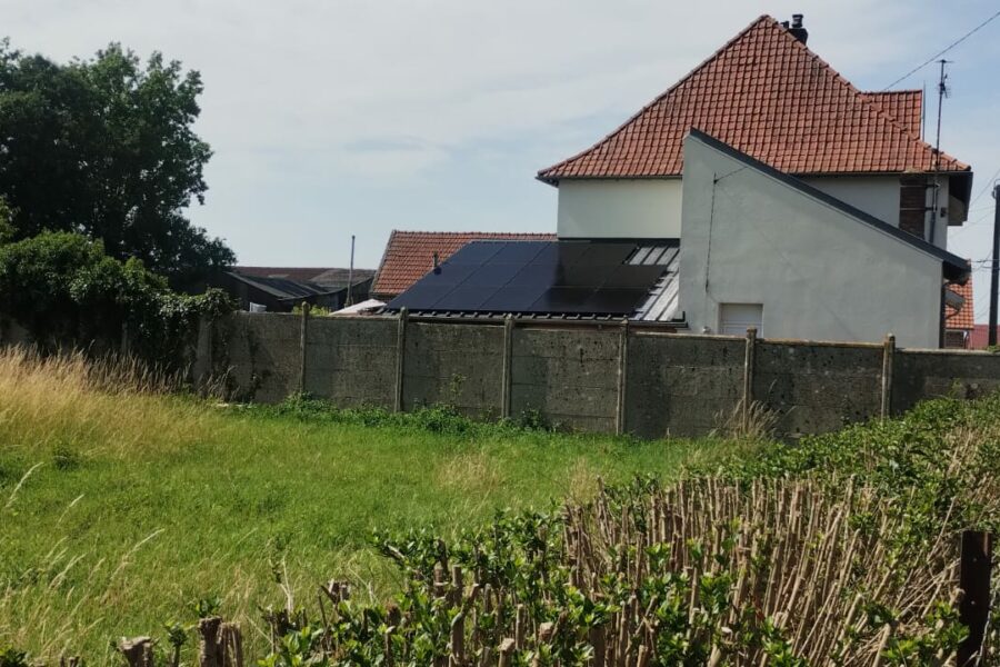 Installation de panneaux photovoltaïques à Hamelincourt : M. et Mme HARLE choisissent l’autoconsommation solaire