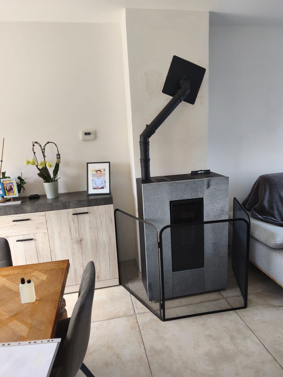 Pose d’un poêle à granulés Extraflame MARINELLA PIERRE à Douai