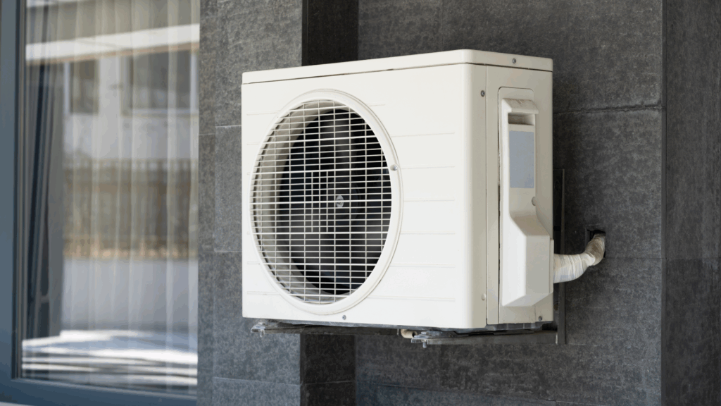 Chauffage et logement mitoyen : contraintes et solutions pour votre maison